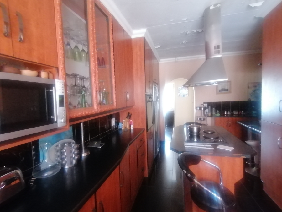 3 Bedroom Property for Sale in La Hoff North West